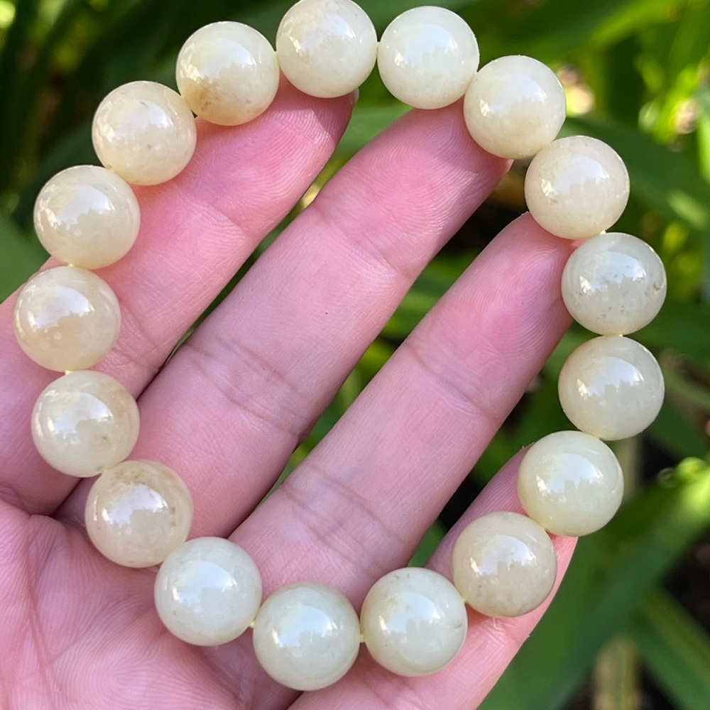 12mm stretchable yellow jade bracelet‎ 0327